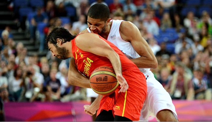 米兰体育-波兰男篮绝杀意大利男篮，巴图姆惊艳世界的简单介绍