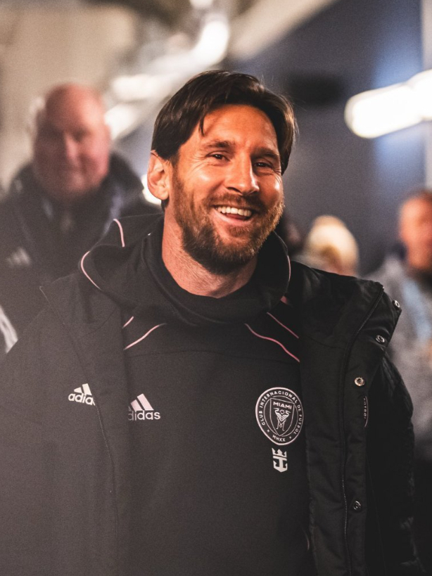 米兰真人-瑞士爆冷葡萄牙，梅西绝境逆转的简单介绍