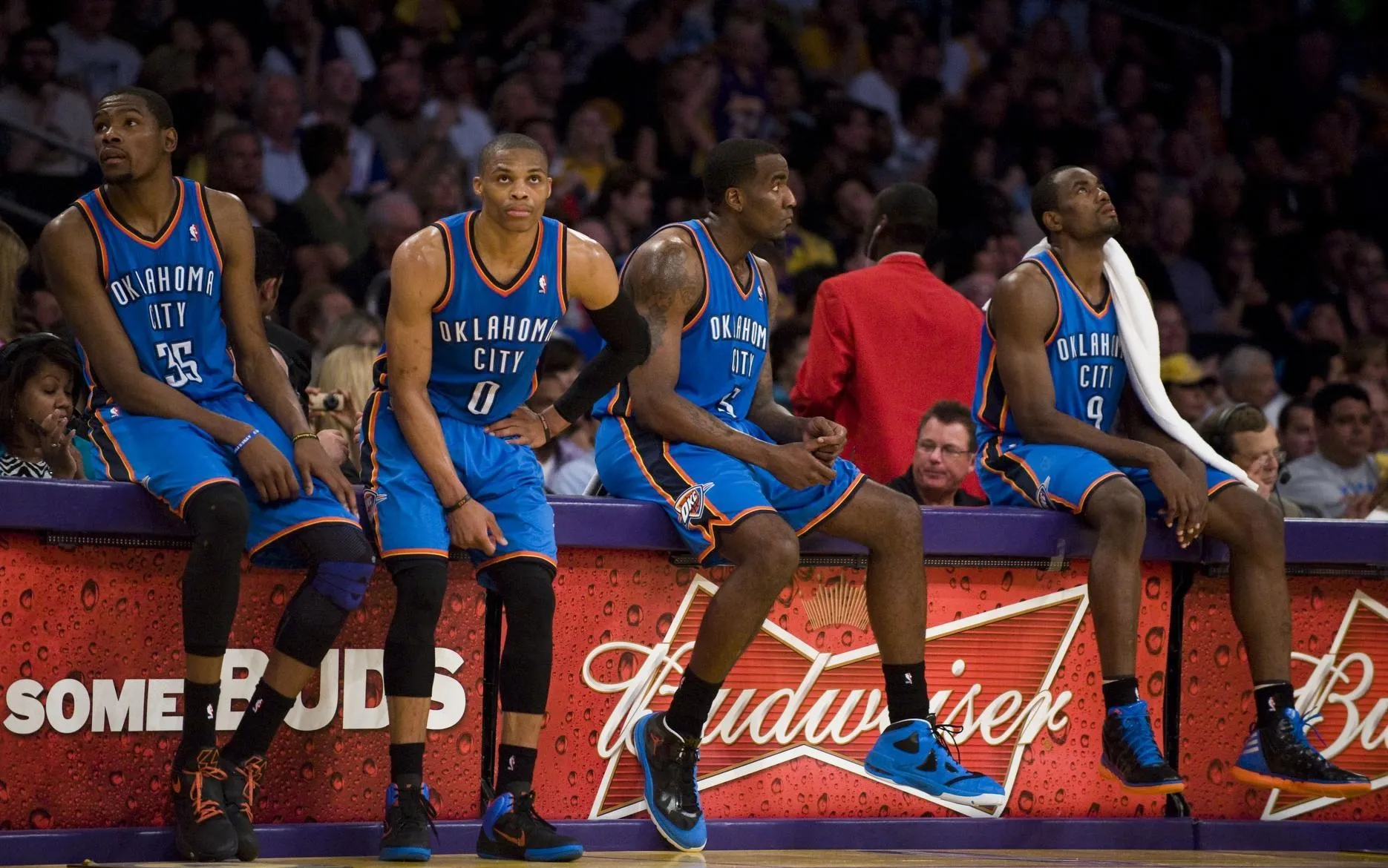 步行者完胜德国男篮，波特统治全场