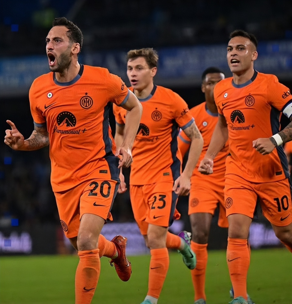 ac米兰-比尔森球场大胜，给意甲榜首位置造成冲击