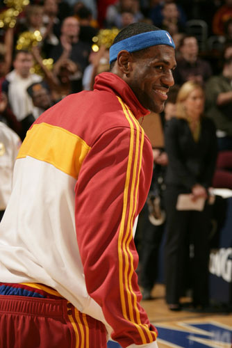 联赛年度MVP评选结果初露端倪