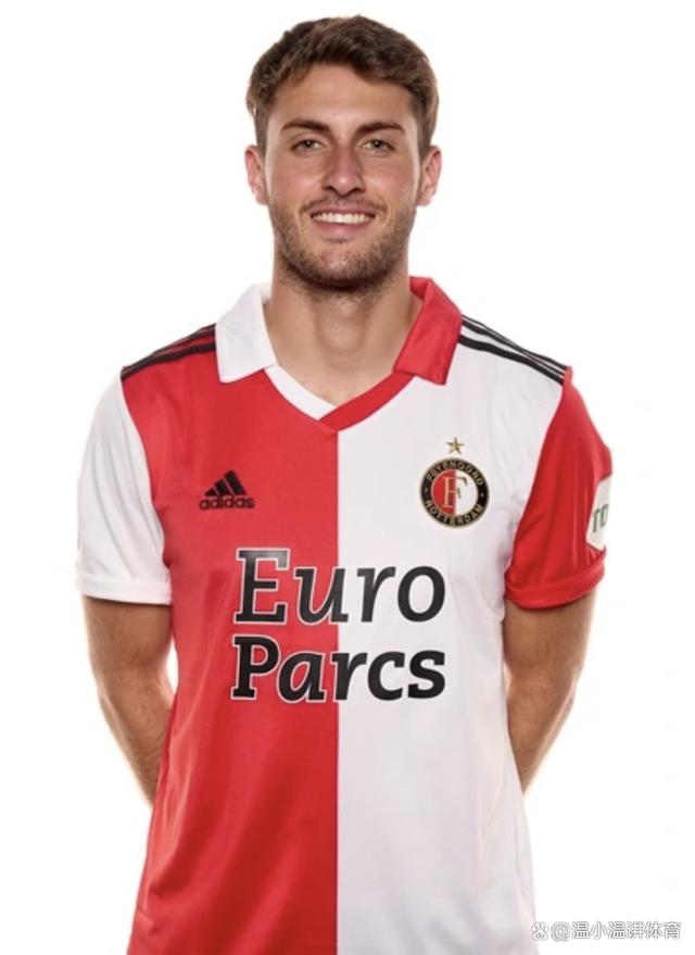 墨西哥新晋射手成为球队领军人物的简单介绍