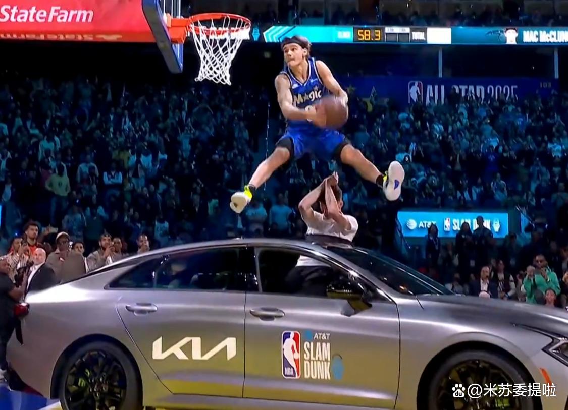 包含NBA球员技惊四座，成为场上焦点的词条