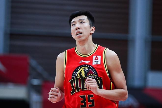 包含四川队绝杀国王，麦科勒姆高光表现的词条