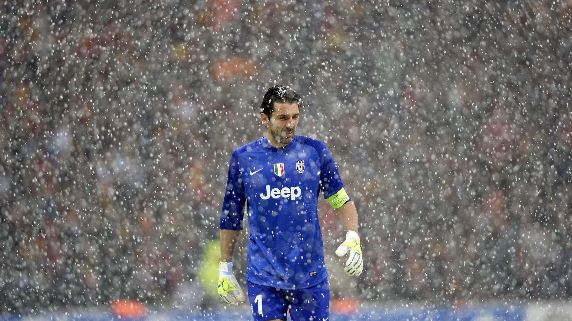 米兰-赛道上的篮球奇才，塔图姆如何像横扫鹈鹕般接管F1街道赛